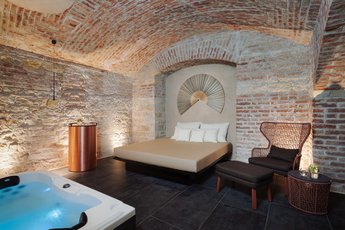 EA Wellness center Symphony - wellness area Figaro